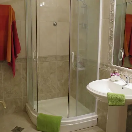 Prime And Exclusive Seafront Location Sunset Appartement Trpanj