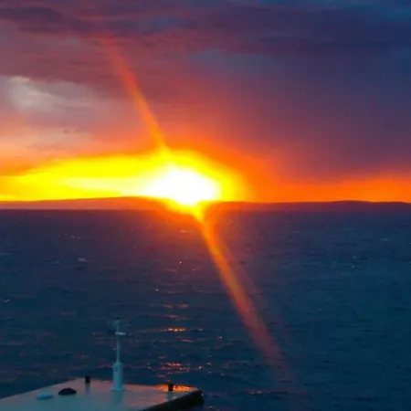 Prime And Exclusive Seafront Location Sunset *