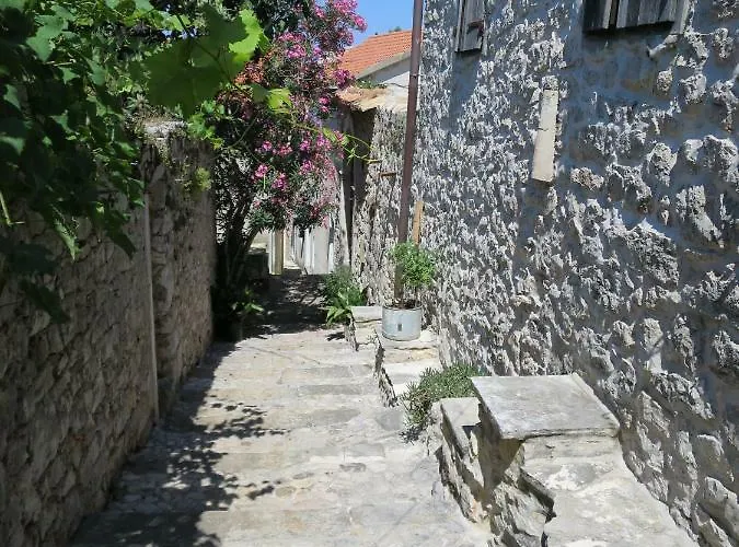 Prime And Exclusive Seafront Location Sunset شقة تربانج